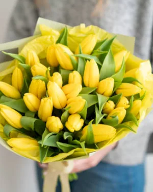 Bukiet żółtych tulipanów - dodatkowe zdjęcie